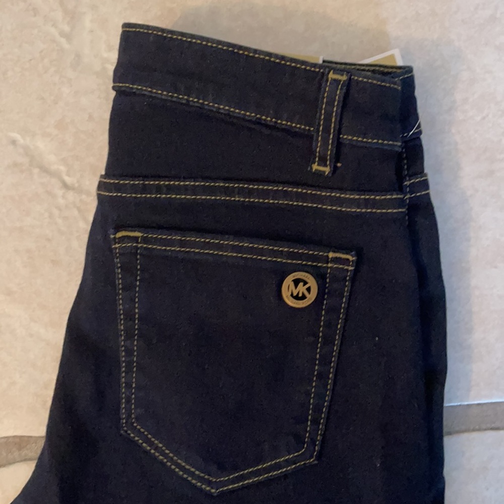 Jeans - Picture 2 of 7